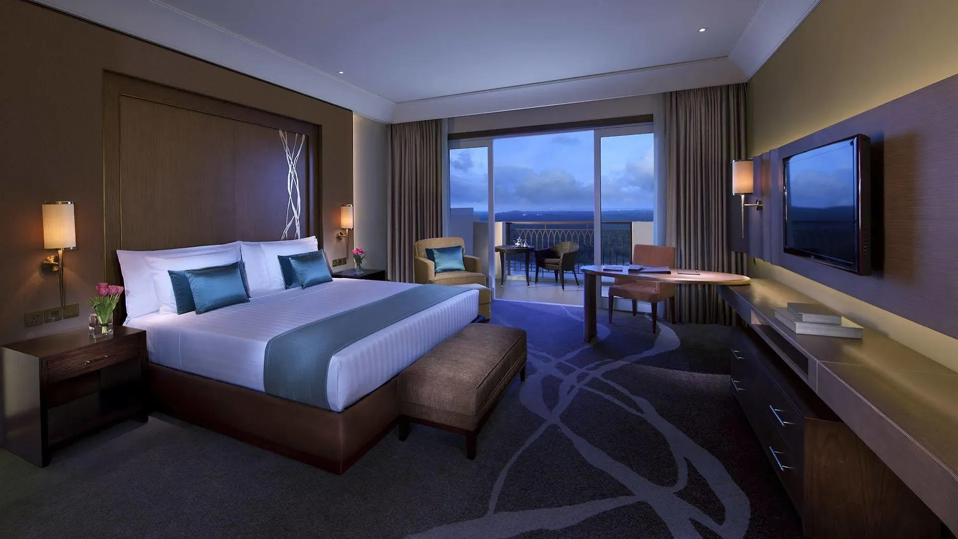 Anantara Eastern Mangroves Abu Dhabi Hotel 5*,